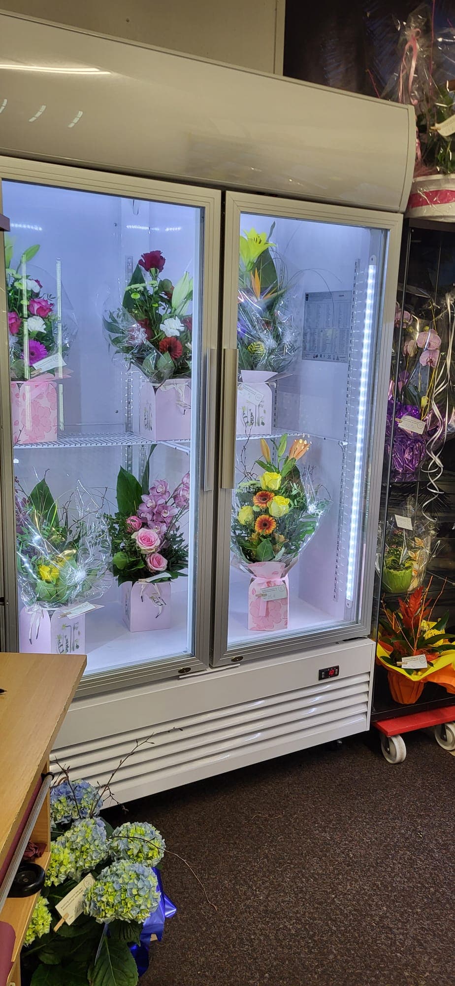 Frische Blumen Kühlvitrine Zirndorf